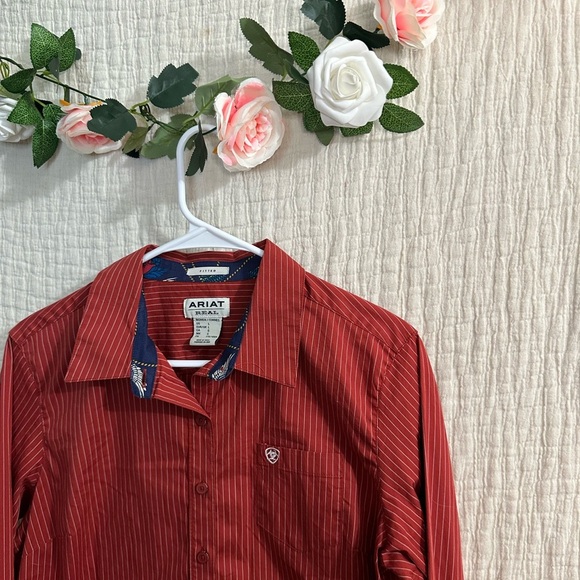 Ariat Red Casual Button Down Shirt - Picture 3 of 4